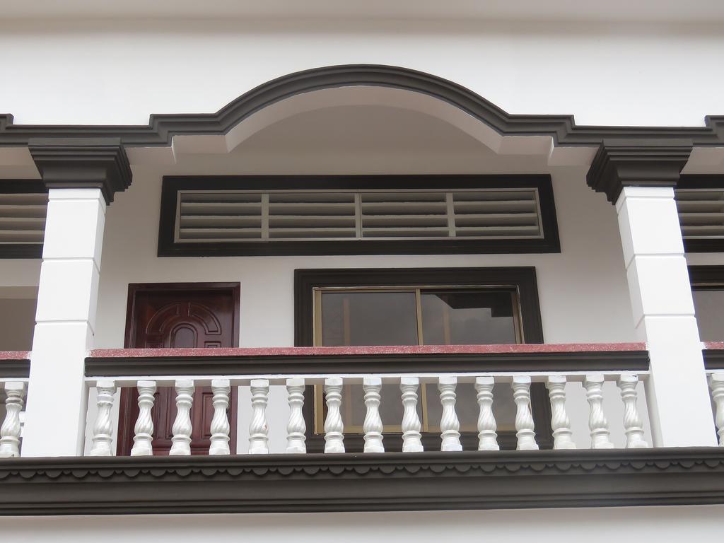 Invito Guesthouse Sihanoukville Exterior photo